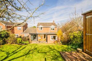 Photo 25- click for photo gallery